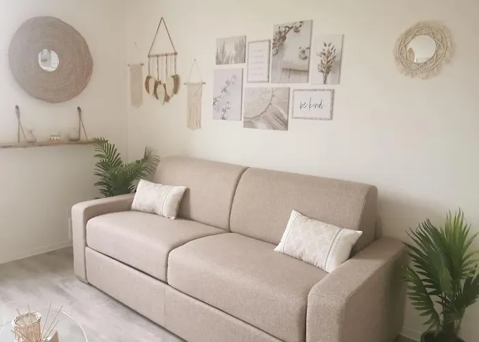 Le Bohemien *studio 30m²*wifi*parking Prive*calme